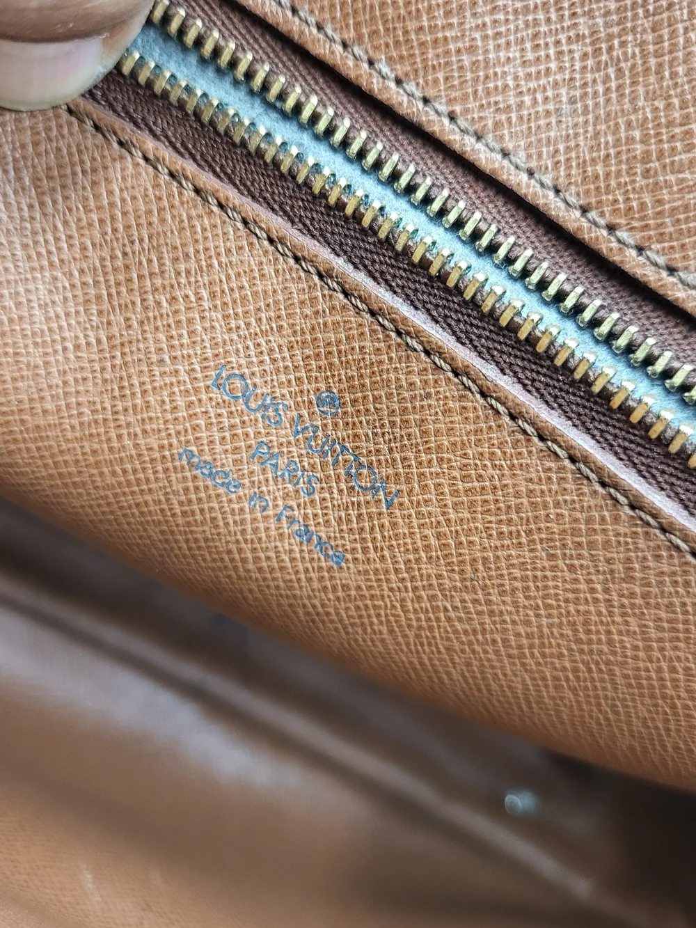 LOUIS VUITTON JEUNE FILLE MM Monogram Crossbody Bag..Authentic.. - Picture 7 of 16